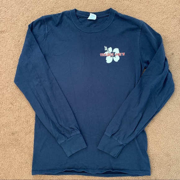 Tops - Trader Joe’s Long Sleeve T-Shirt
